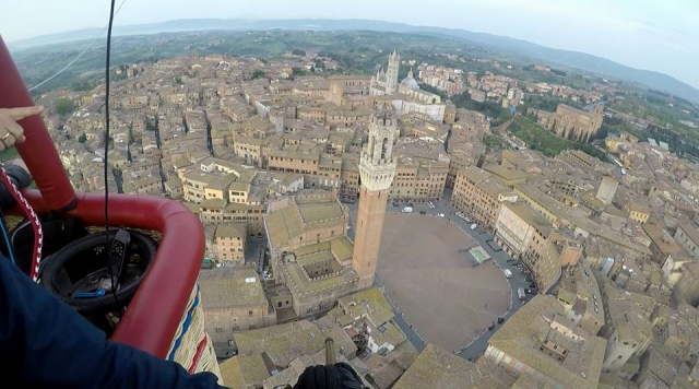 dalla mongolfiera.jpg